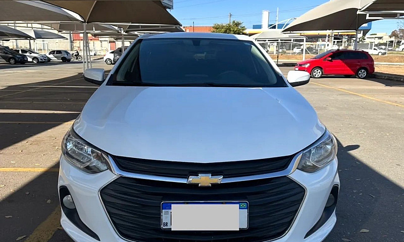 Chevrolet Onix Plus ...