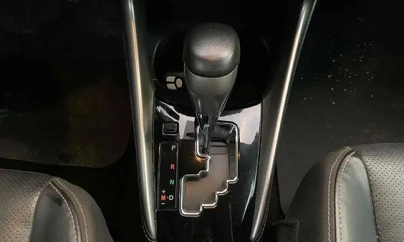 Toyota Yaris Xs 1.5 ...