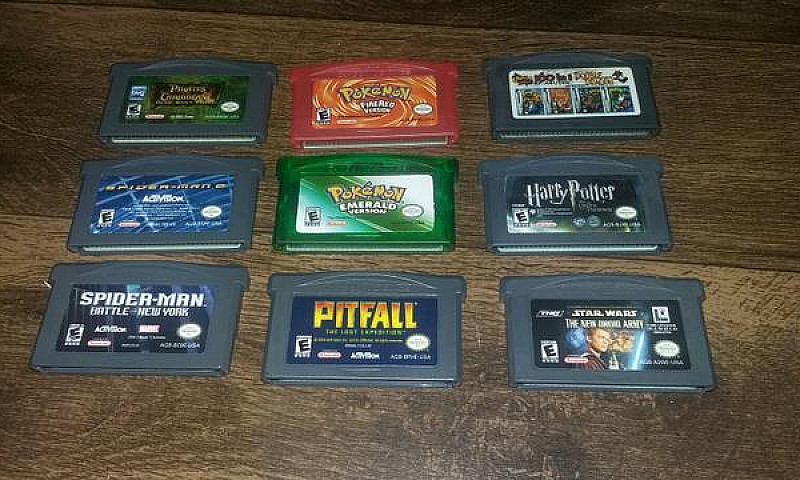 Game Boy Avance Sp...