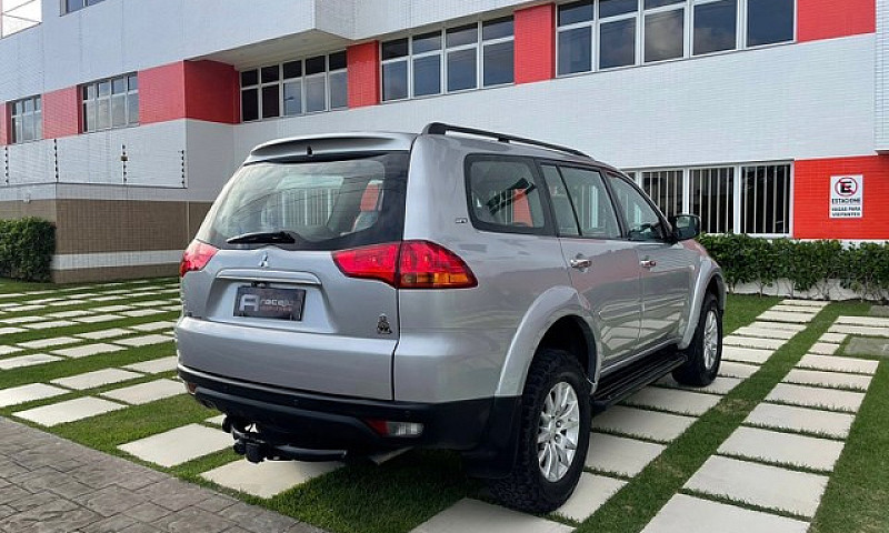 Pajero Dakar 3.2 Die...