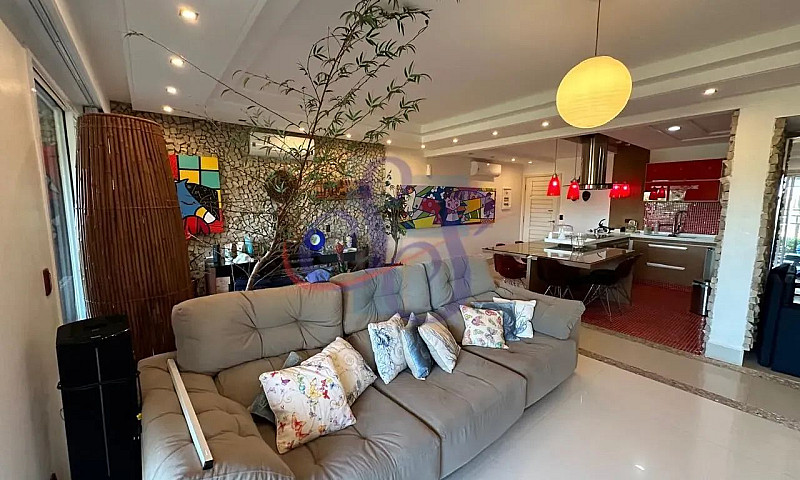 Lindo Apartamento Pé...