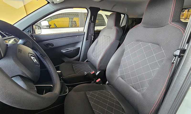 Renault Kwid Zen 1.0...