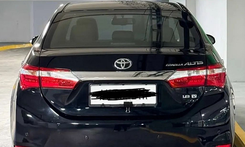 Toyota Corolla Gli 1...