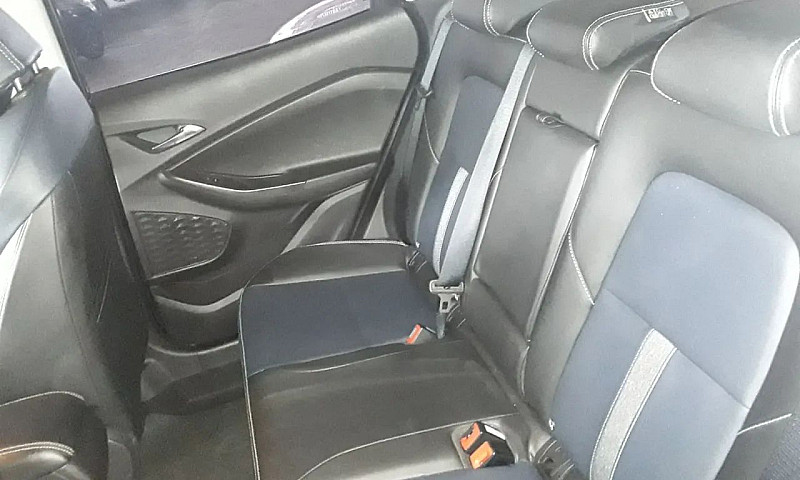 Chevrolet Tracker Pr...