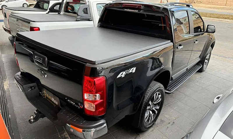 Chevrolet S10 Pick-U...