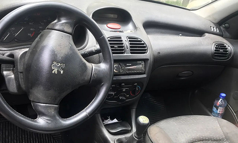 Peugeot 206 Sensatio...