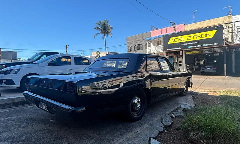 Ford Galaxie 500 4.8...