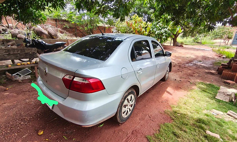 Volkswagen Voyage Tr...