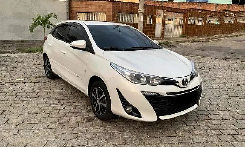 Toyota Yaris Xs 1.5 ...