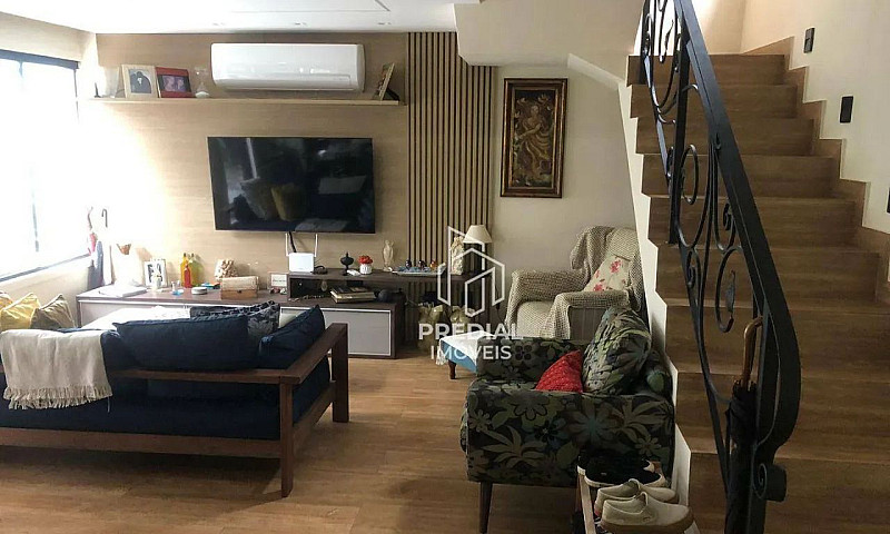 Casa Com 3 Dormitóri...