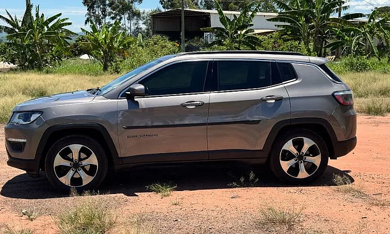 Jeep Compass Longitu...