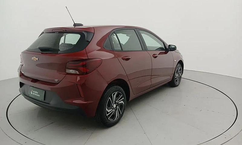 Chevrolet Onix Hatch...