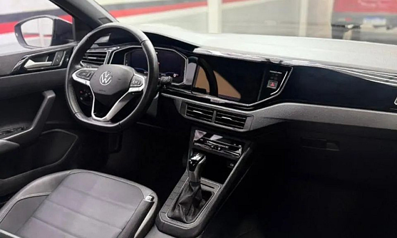 Volkswagen Nivus Hig...