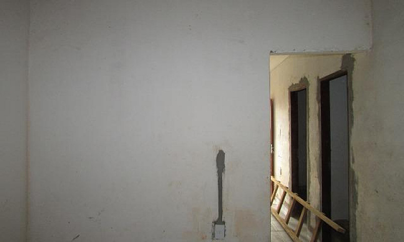 Vendo Casa No Bairro...