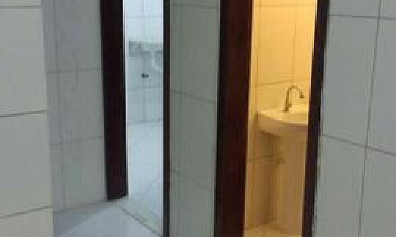 2/4 Suite Itapuã...