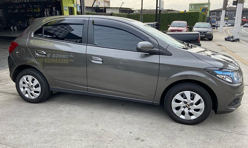Chevrolet Onix 1.4 L...