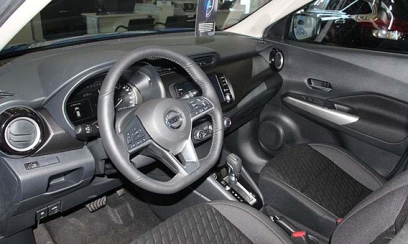 Nissan Kicks Sense 1...