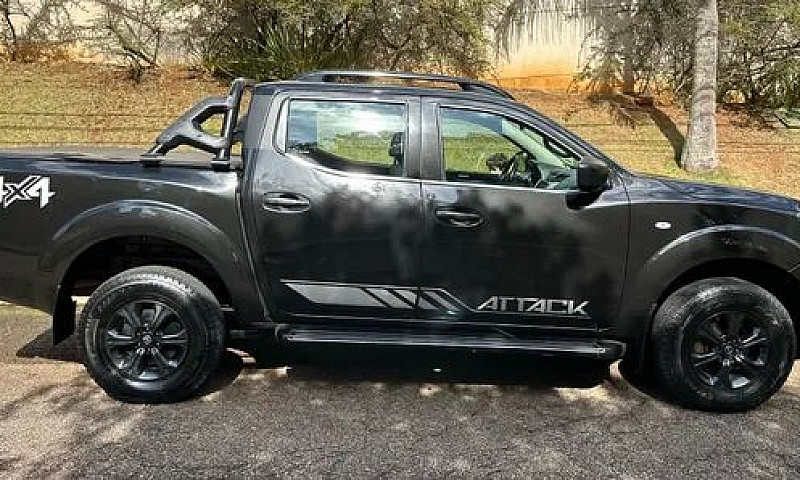 Nissan Frontier Atta...