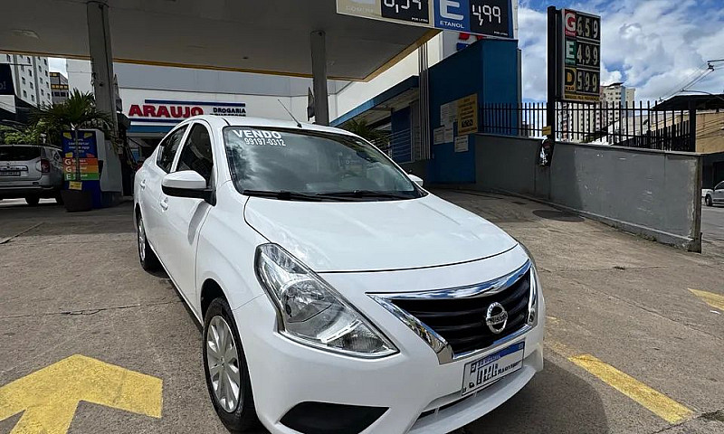 Nissan Versa 1.0 12V...