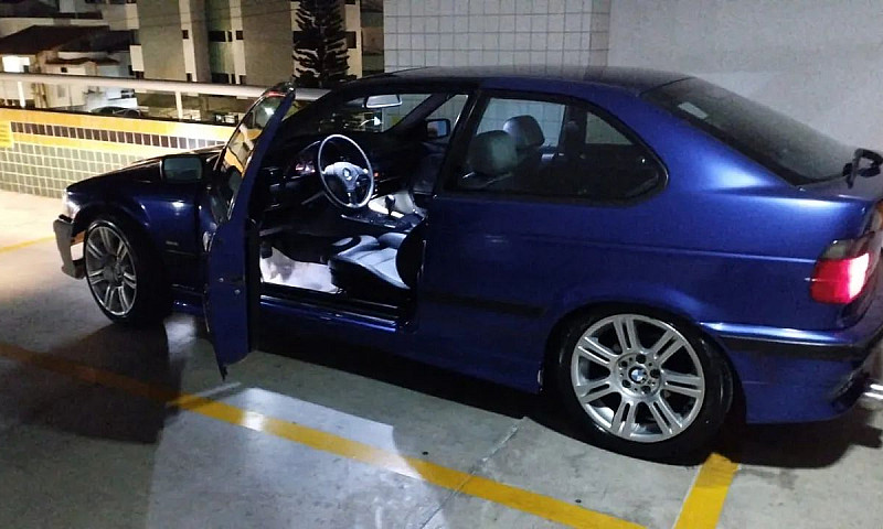 Bmw 323I 323Ti Compa...