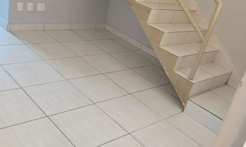 Casa Sobrado Condomí...