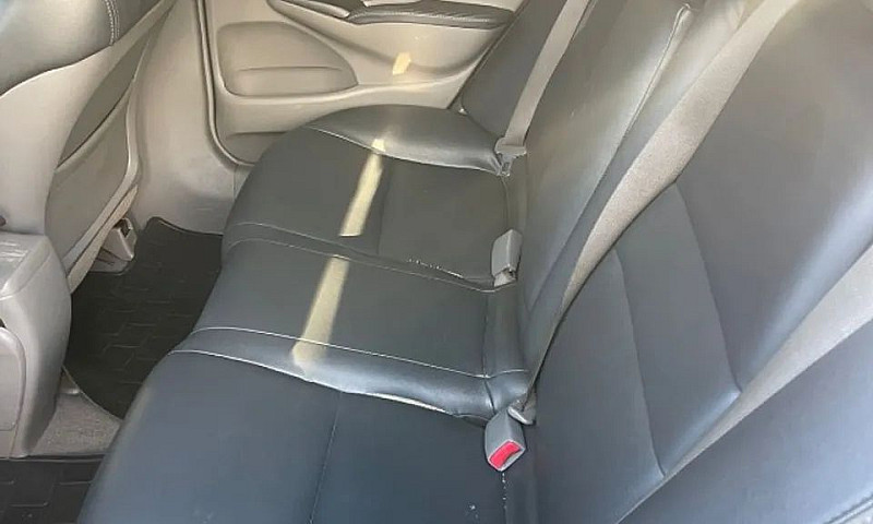 Honda Civic Sedan Lx...