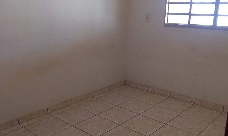 Alugo Casa 03 Quarto...