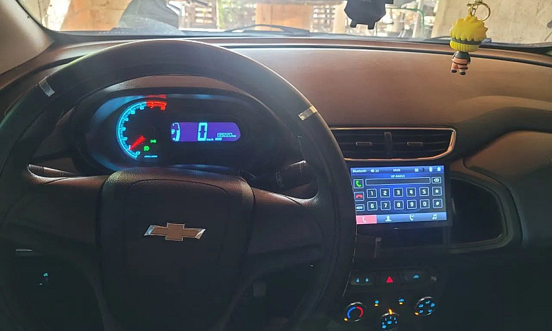 Chevrolet Onix Hatch...