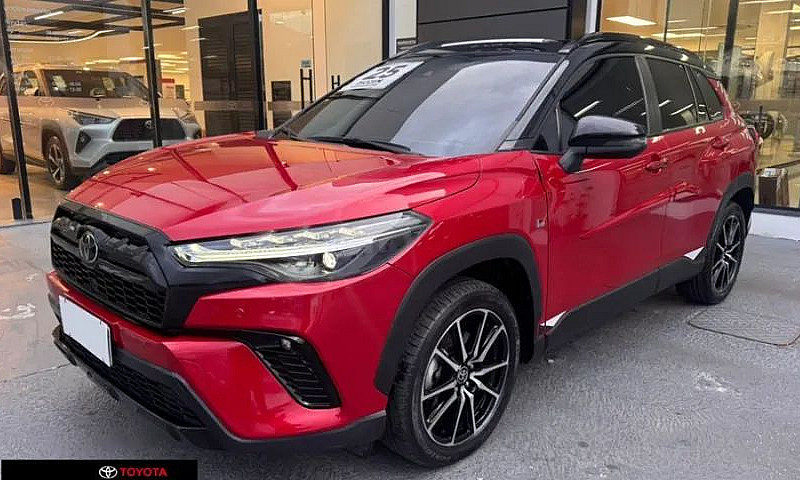Toyota Corolla Cross...