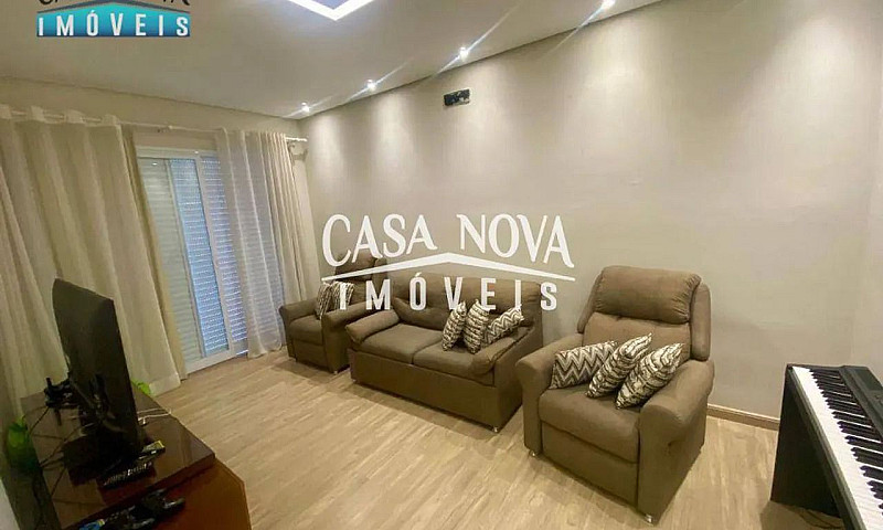 Casa Com 4 Dormitóri...