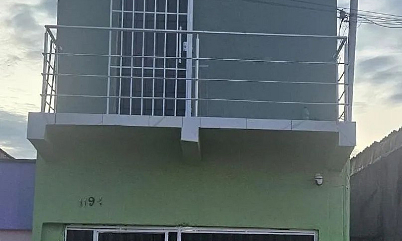Vendo Essa Casa No B...