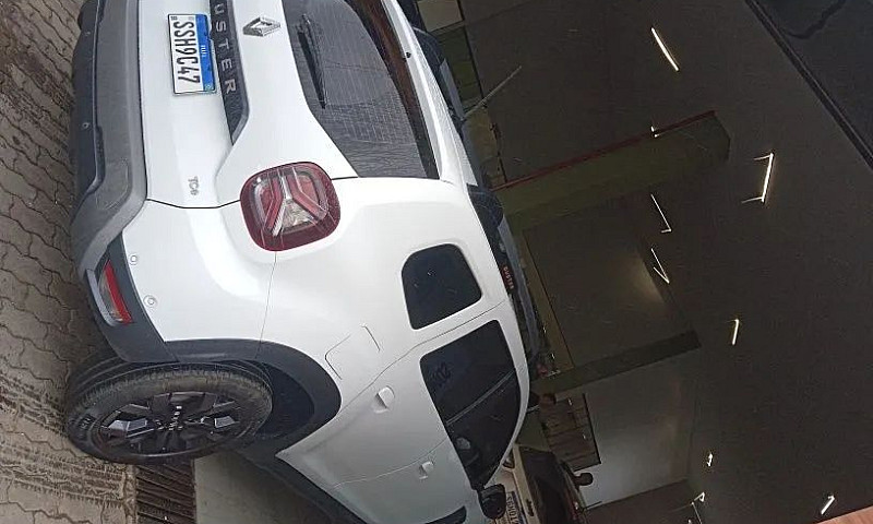 Renault Duster Iconi...