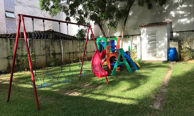 Edf. Aceiro, 150M², ...