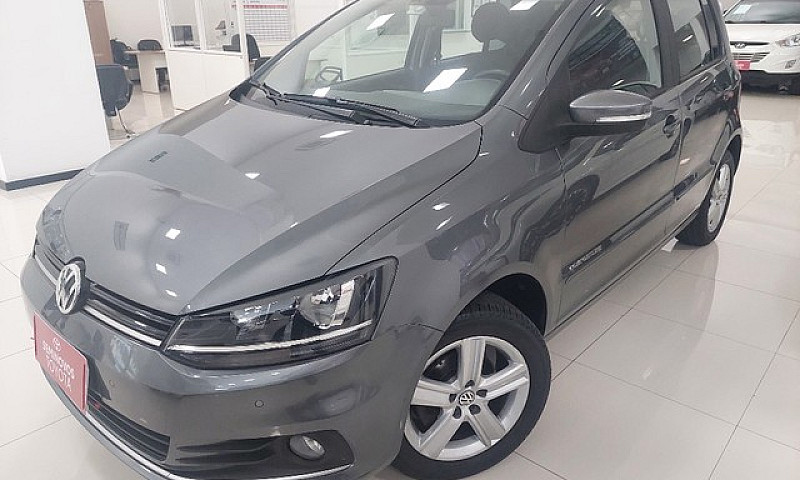 Volkswagen Fox 1.6 M...