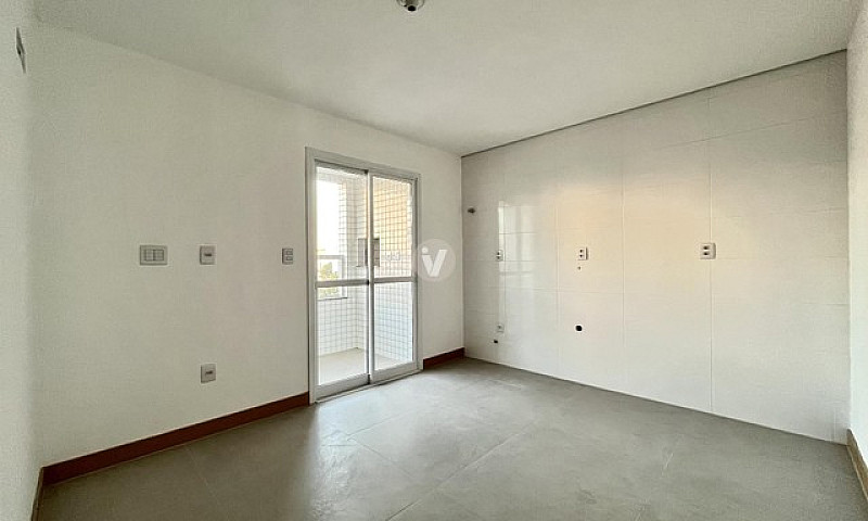 Apartamento Em Andar...