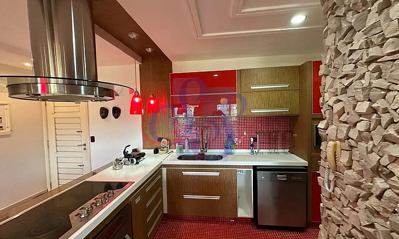 Lindo Apartamento Pé...