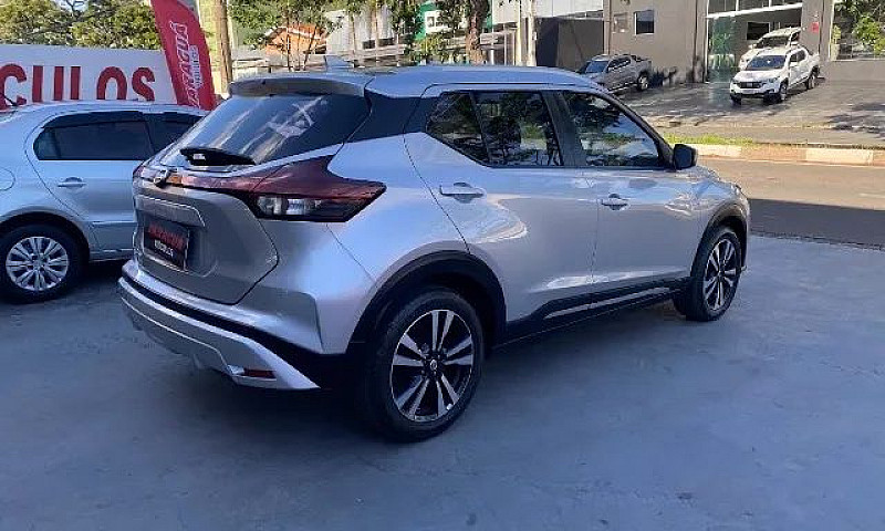 Nissan Kicks Advance...