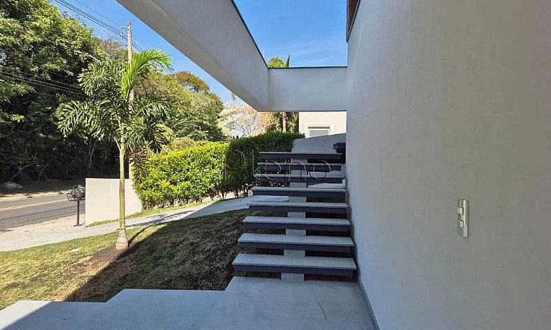 Sobrado À Venda Com ...