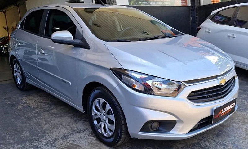 Onix 1.0 Lt Hatch An...