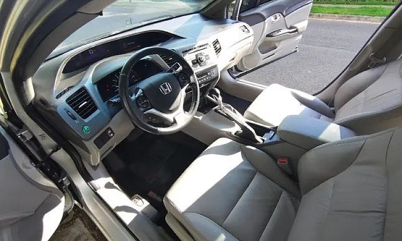 Honda Civic Sedan Lx...