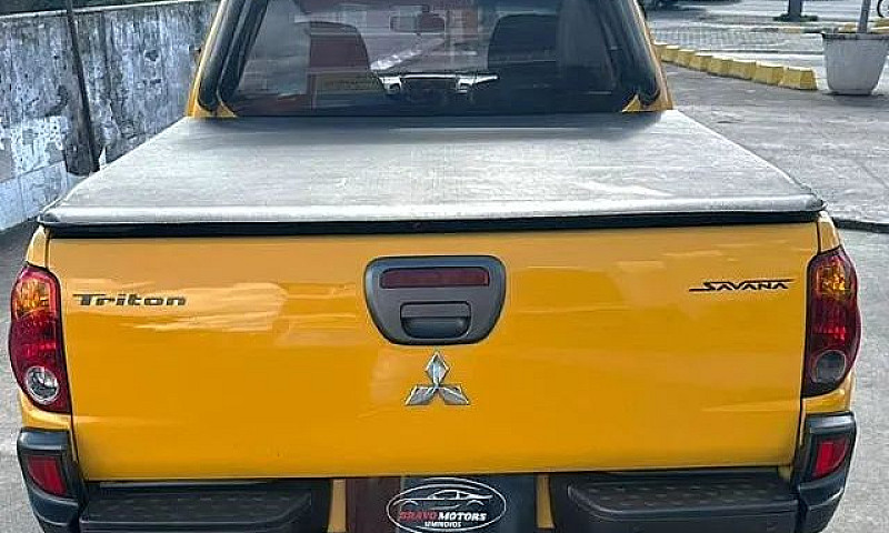 Mitsubishi L200 Trit...