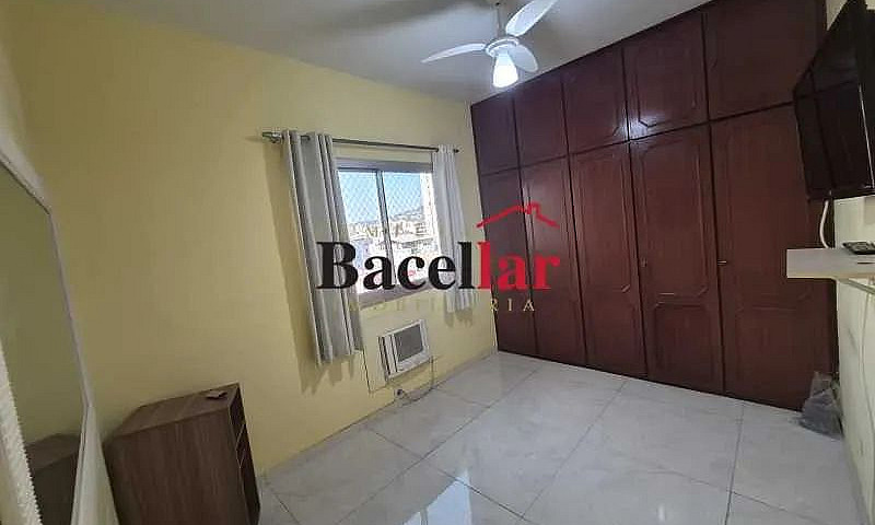 Apartamento : / Resi...