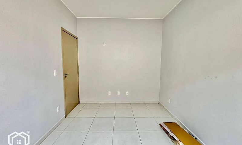 Casa Com 2 Dormitóri...