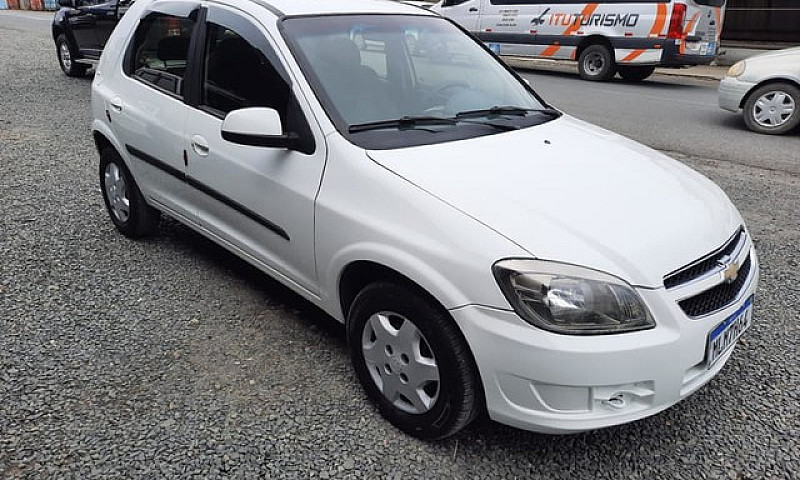 Chevrolet Celta Comp...
