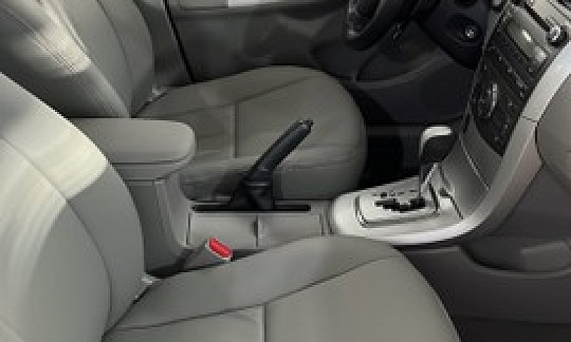 Toyota Corola Xei 20...