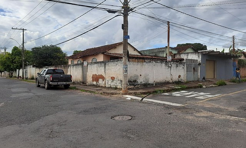 Vendo Casa 2 Quartos...