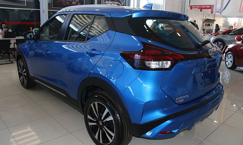 Nissan Kicks Sense 1...
