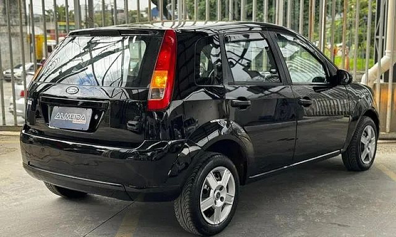 Ford Fiesta 2008 1.0...