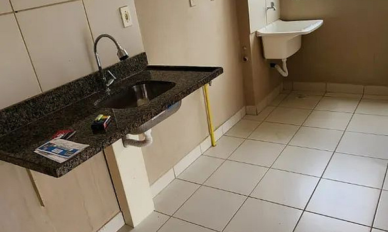 Apartamento Condomín...