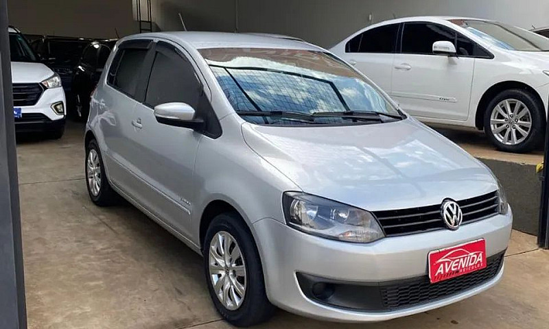 Volkswagen Fox 1.6 M...